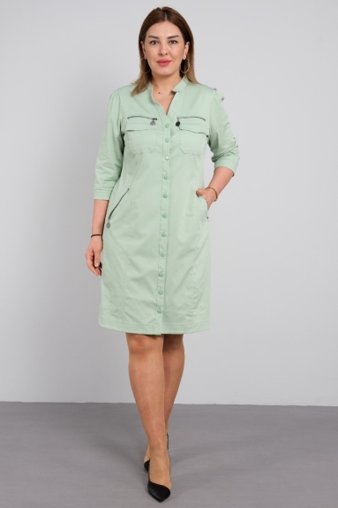 Önü düğmeli ve cep detaylı büyük beden şık günlük kadın elbisesi